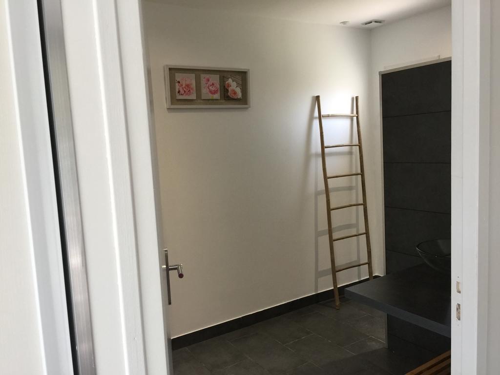 Chambres d'Hôtes Le Mas du Bijou Bleu Puget-sur Argens Exterior foto