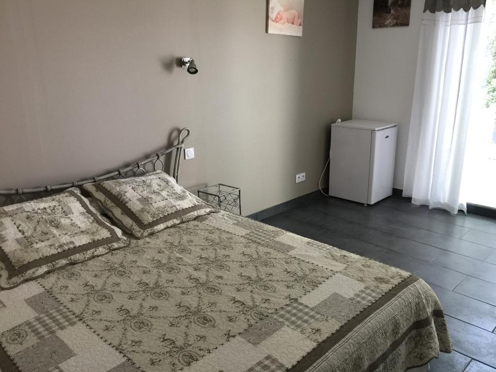Chambres d'Hôtes Le Mas du Bijou Bleu Puget-sur Argens Exterior foto
